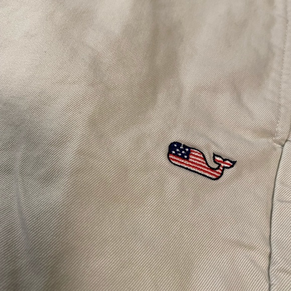 Men’s Vineyard Vines Shorts Size 30 - Picture 2 of 5